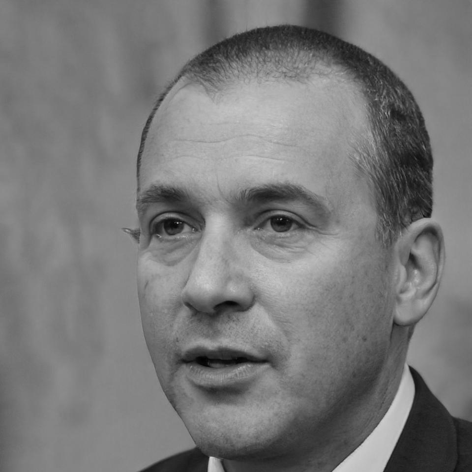 David Park, Financial Controller